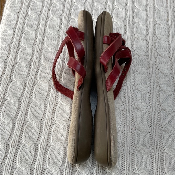 G.H. Bass & Co sz 6.5 WW leather Sunjuns Sharons thong sandals cinnamon colored - Picture 9 of 11